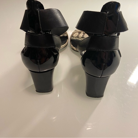 Donald J Pilner Embossed Leather Snake Heels Size 7 - Picture 5 of 7